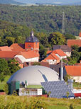 Man muss auch mal die Kohle im Dorf lassen 