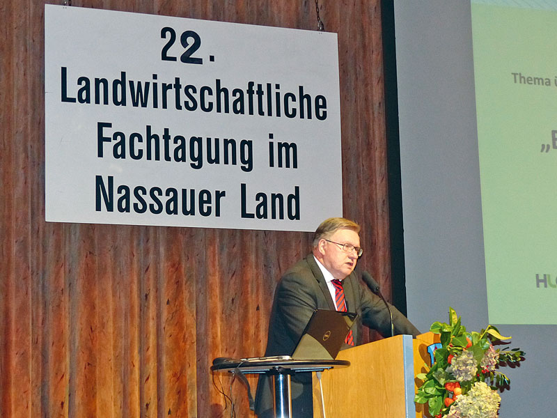 „Bauernland muss in Bauernhand bleiben“
