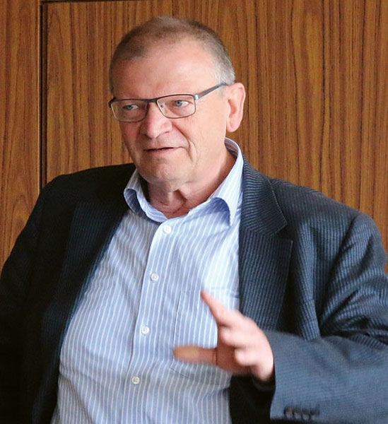 Rebzüchter Dr. Rudolf Eibach im Ruhestand