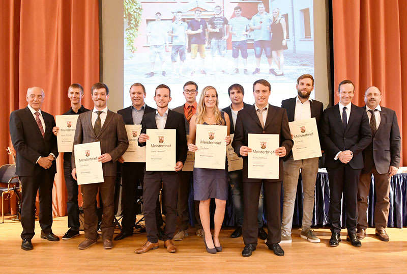 82 Meister nahmen Meisterbriefe entgegen