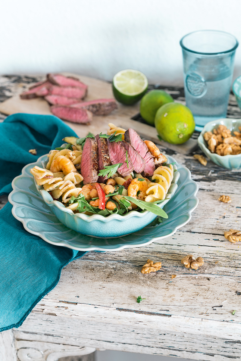 lw-heute.de – Pasta-Salat mit rosa gebratenem Rinderhüftsteak | Pasta ...