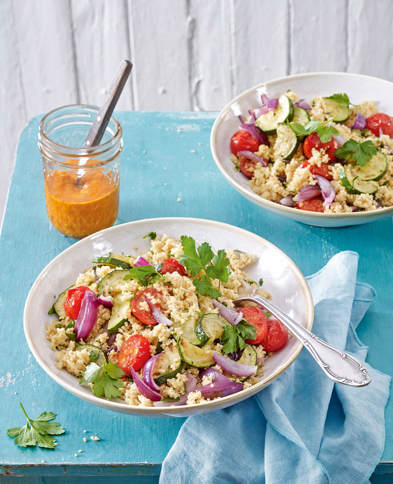 lw-heute.de – Gemüse-Couscous mit Paprika-Mandel-Soße | Gemüse-Couscous ...