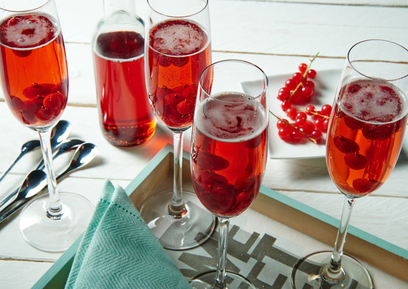 Roter Johannisbeer-Sirup