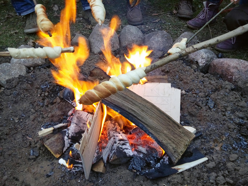 Knistern, Flackern, Funkenregen