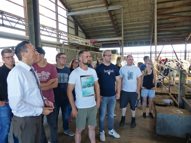 Jungzüchter treffen Staatssekretär