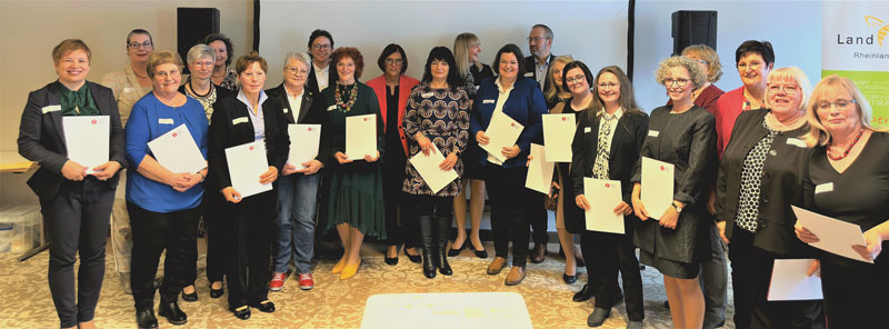 Landfrauen blicken in eine starke weibliche Zukunft