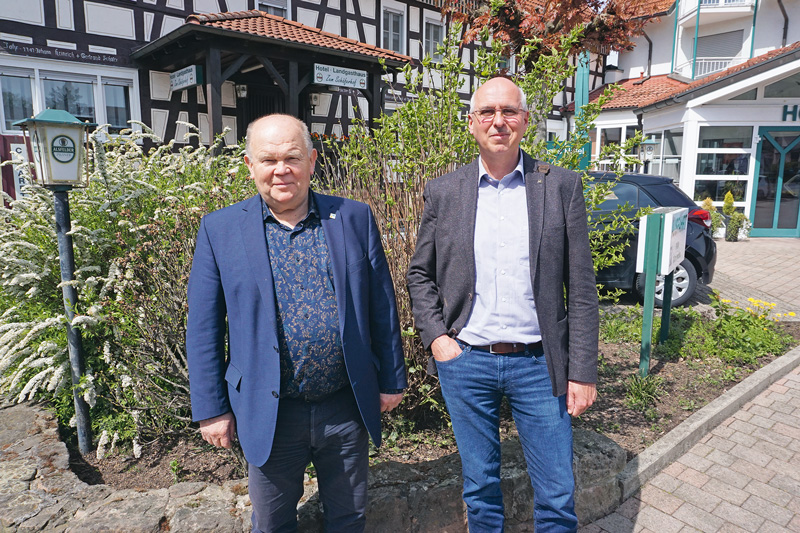 Maschinen und Dienstleistungen für Landwirte und Kommunen