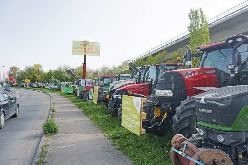 Haus der Landwirtschaft in Alzey Ort der Demo