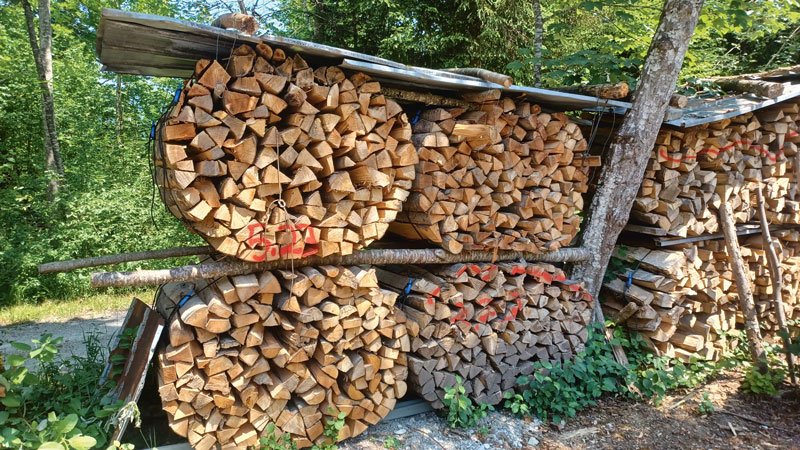 Heizen mit Holz hat viele Vorteile