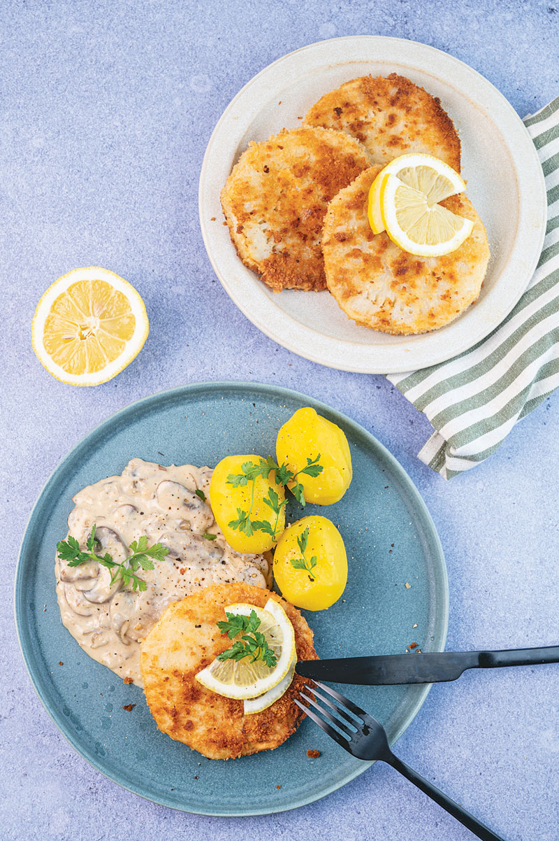 Knuspriges Sellerieschnitzel mit Pilz-Sahnesauce