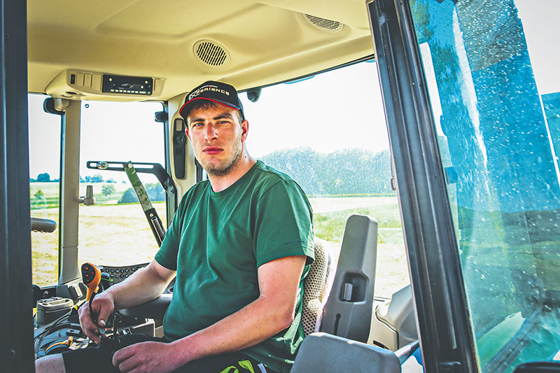 Junger Landwirt schafft den Sprung auf den allgemeinen Arbeitsmarkt